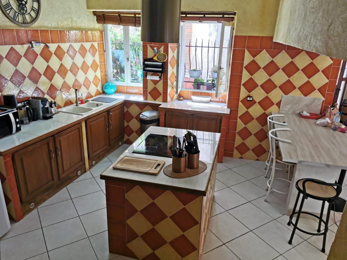 Maison De Village Aux Portes Du Verdon Salernes Bagian luar foto